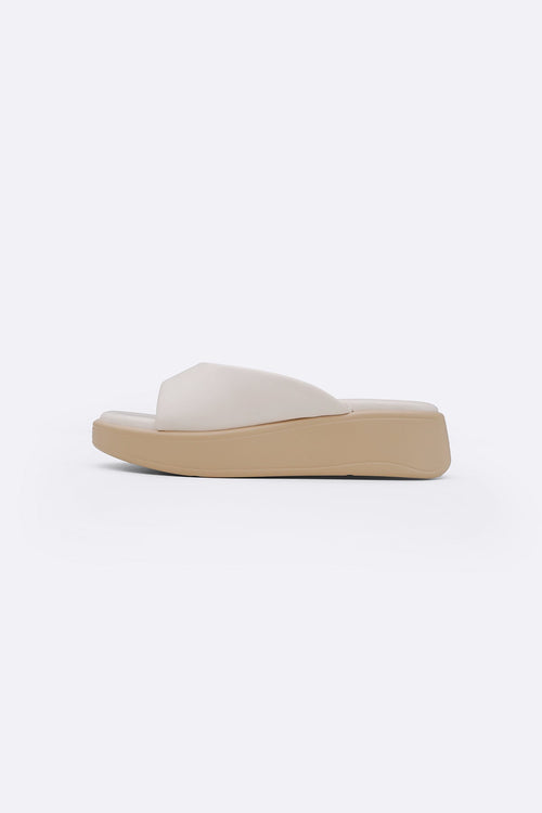CREAM CANDY MAMA SLIDES