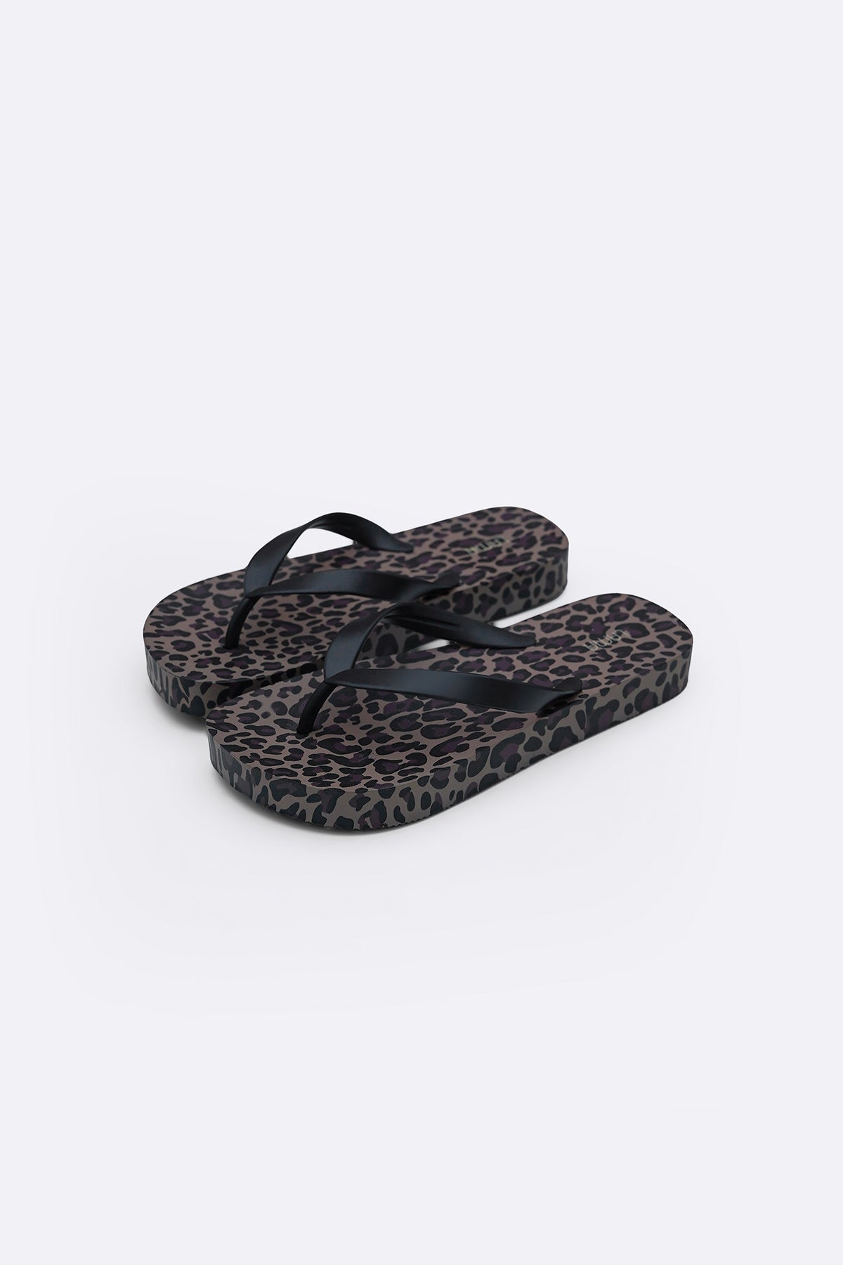 BEIGE JUNGLE FLIPS