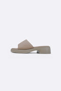 BEIGE COMFY EVERYDAY SLIDES