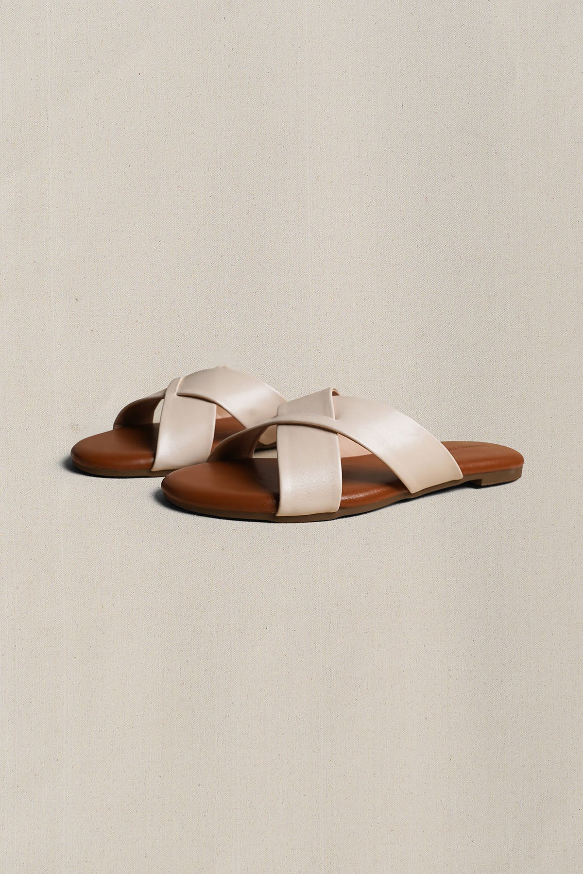 OFF WHITE CROSS STRAP SLIDES