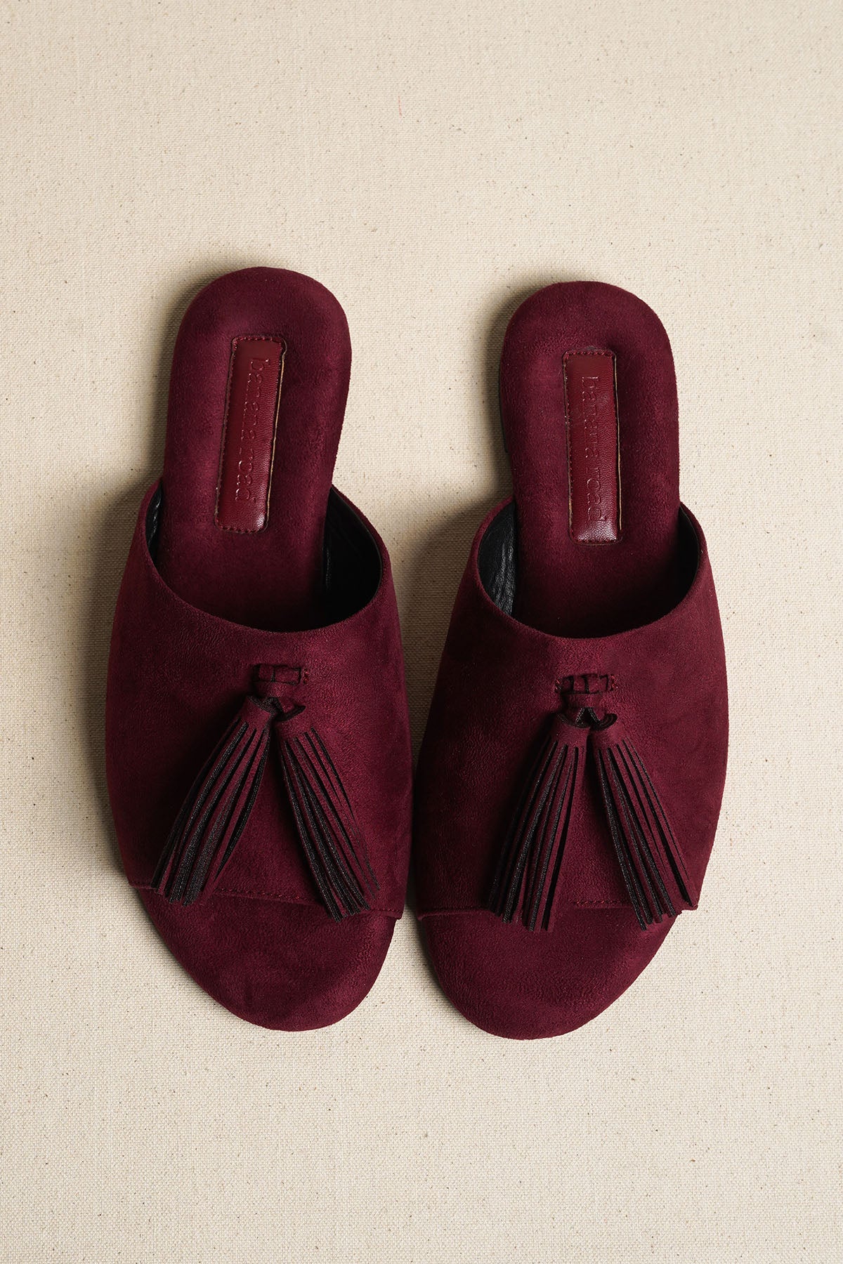PLUM TROPIC TASSEL SLIDES