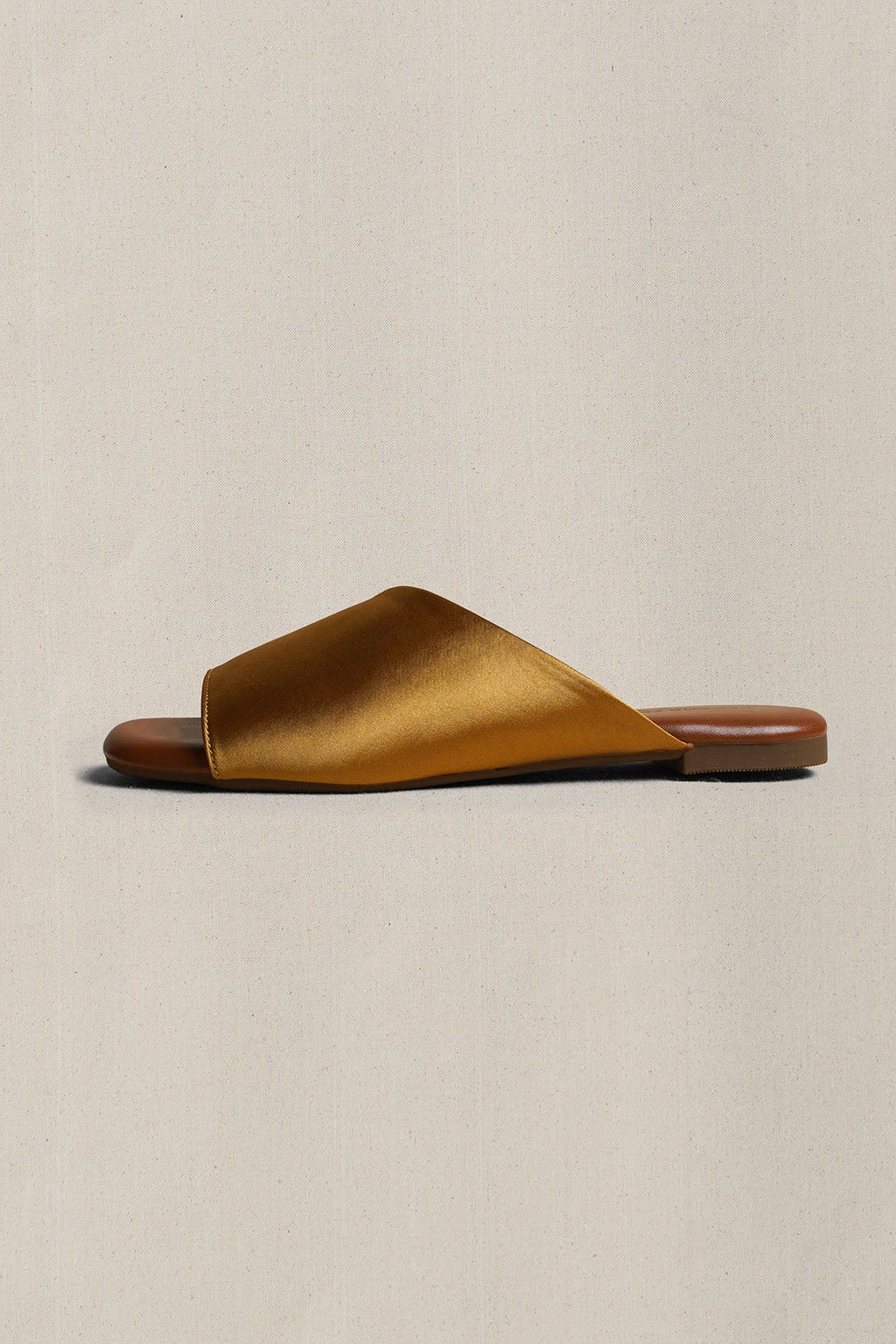 GOLD TAFFY SLIP ONS