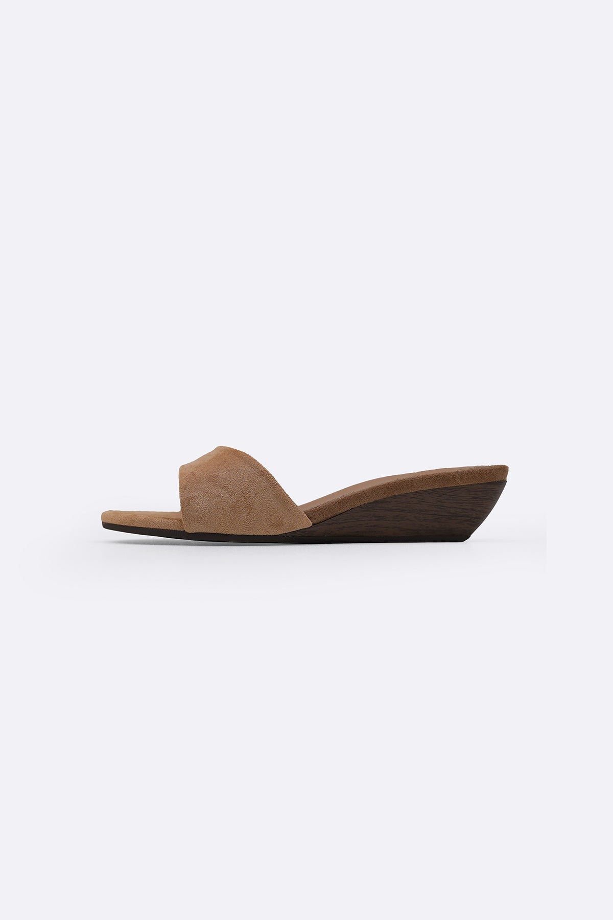 BEIGE MINI SPRING WEDGE