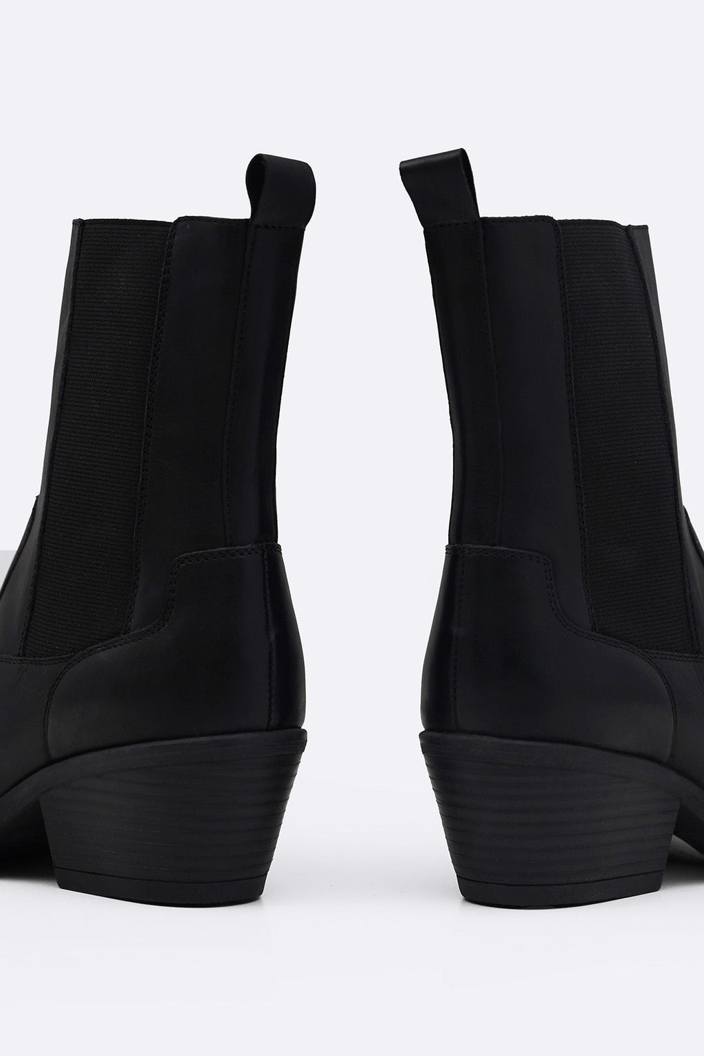 BLACK LEATHER WESTERN BOOTS