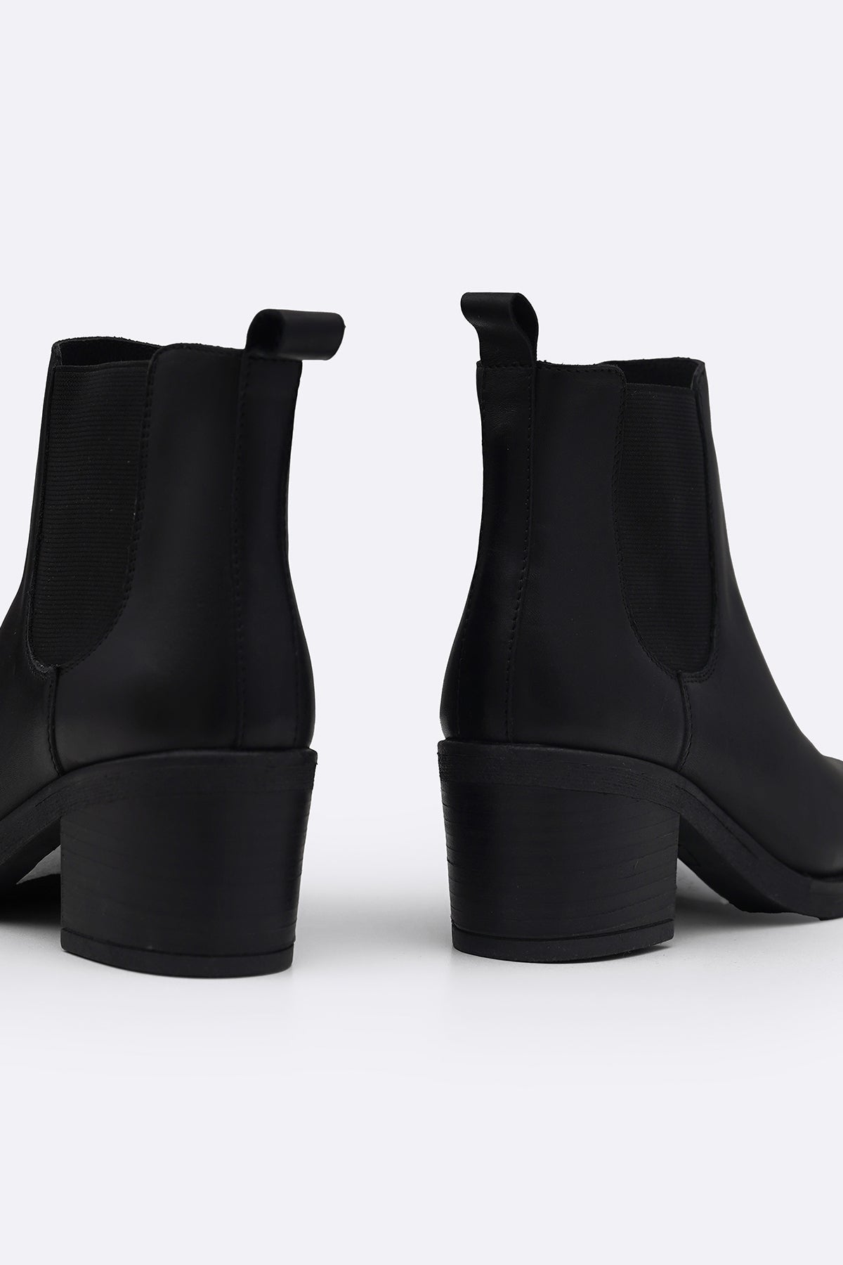 BLACK BLOCK LEATHER BOOTS
