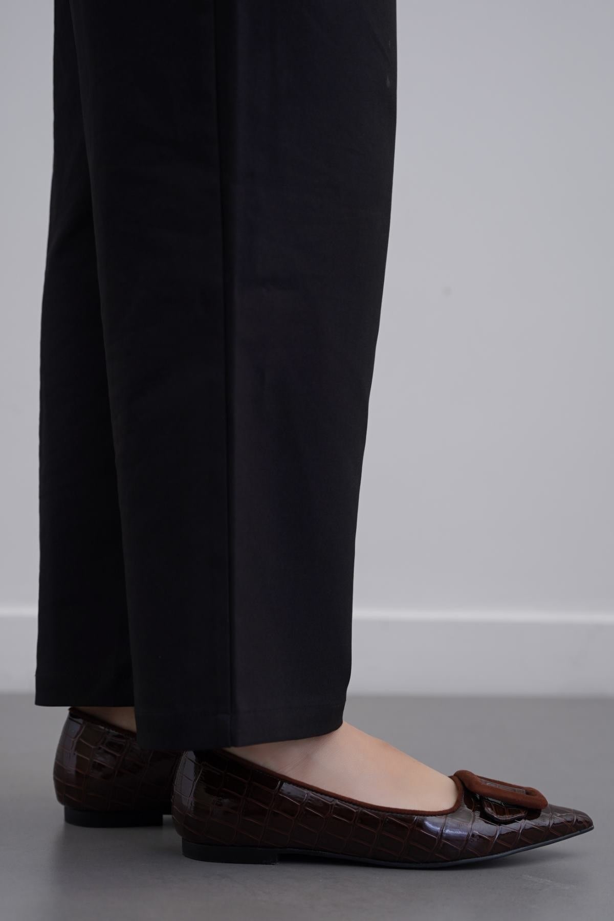 DARK BROWN SEINE BUCKLE PUMPS