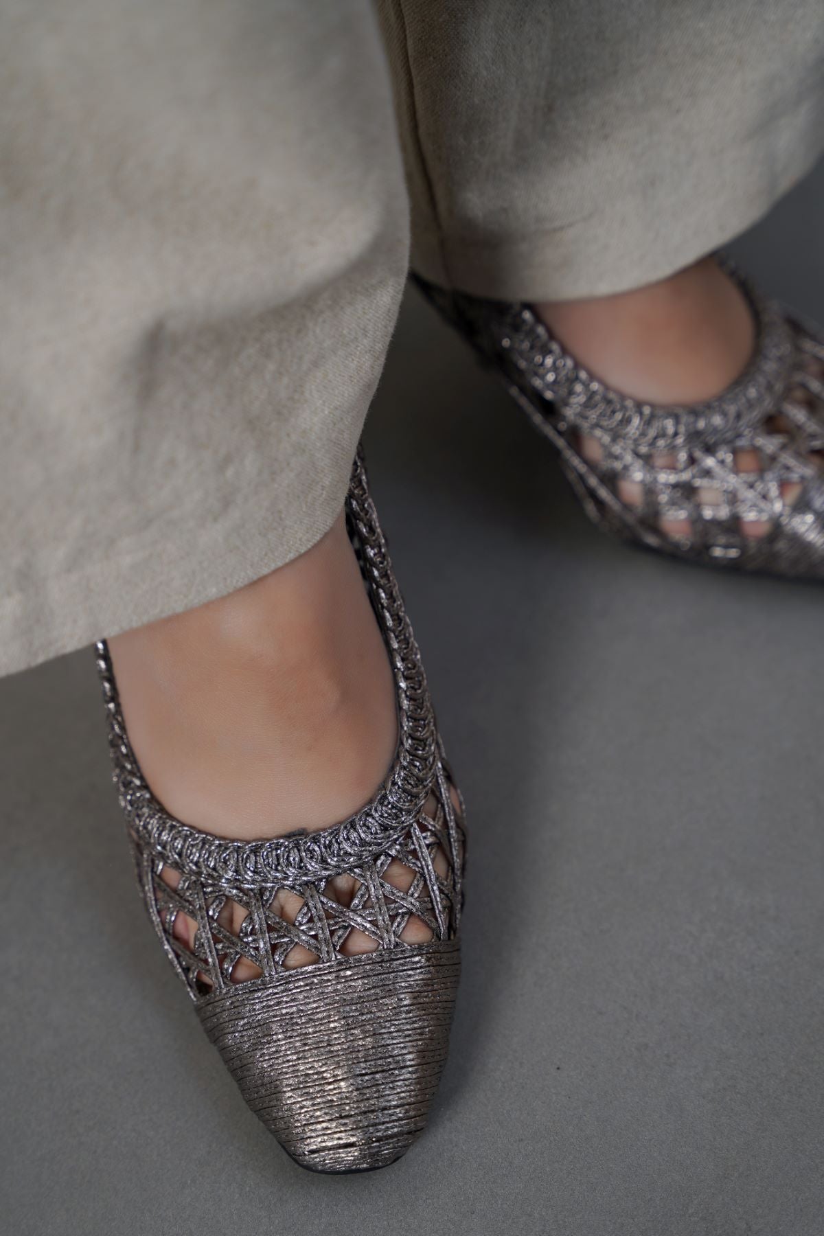 GUN WOVEN STILETTO