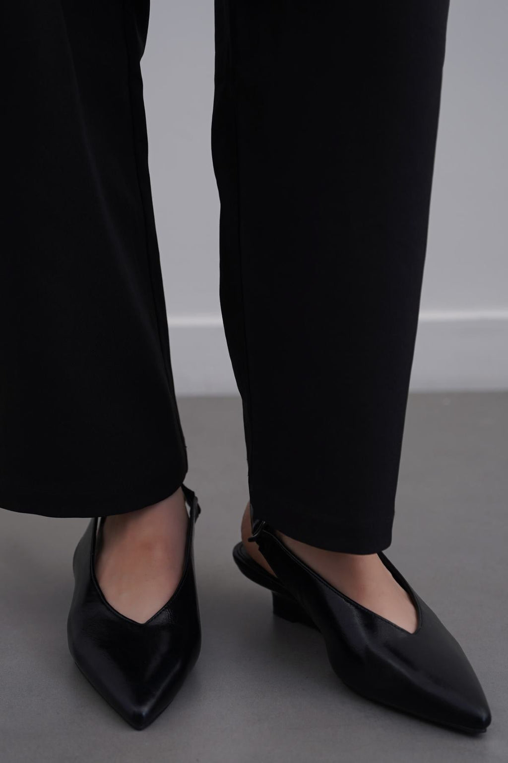 BLACK LISBON MINI WEDGE