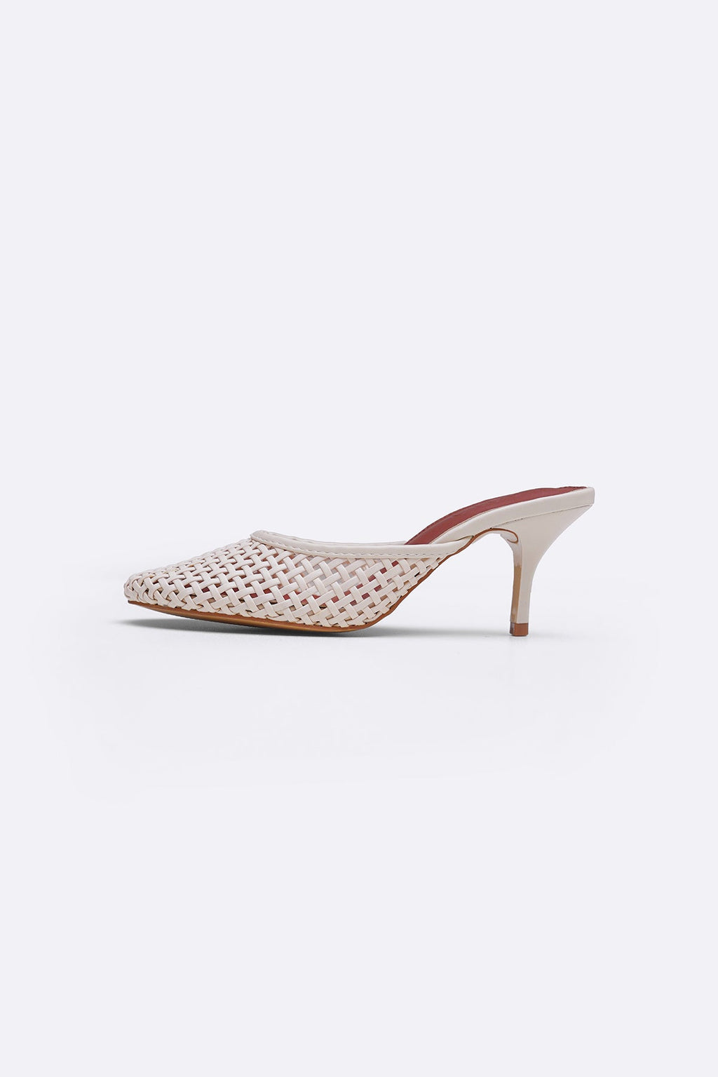 CREAM BALLET HEELS
