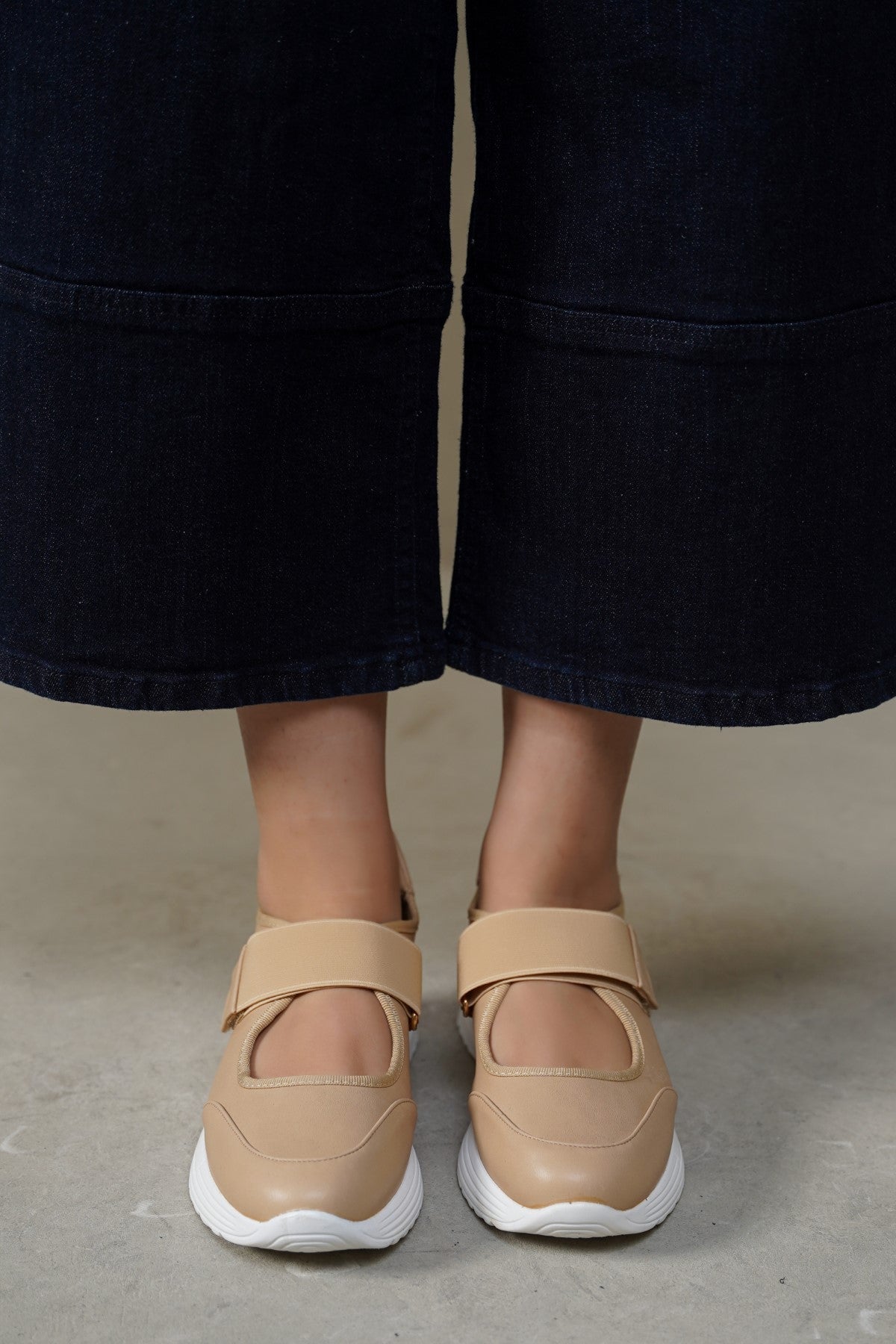 NUDE EASY PLATFORM SNEAKERS