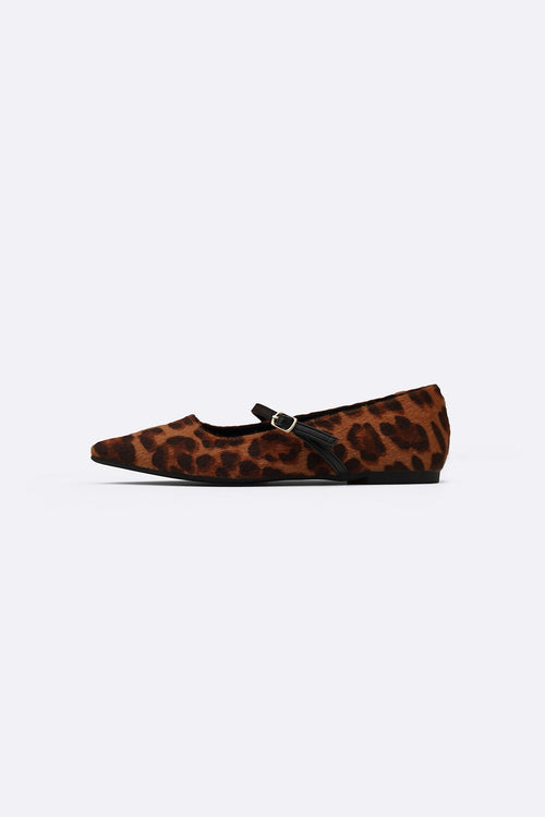BROWN BORNEO PUMPS