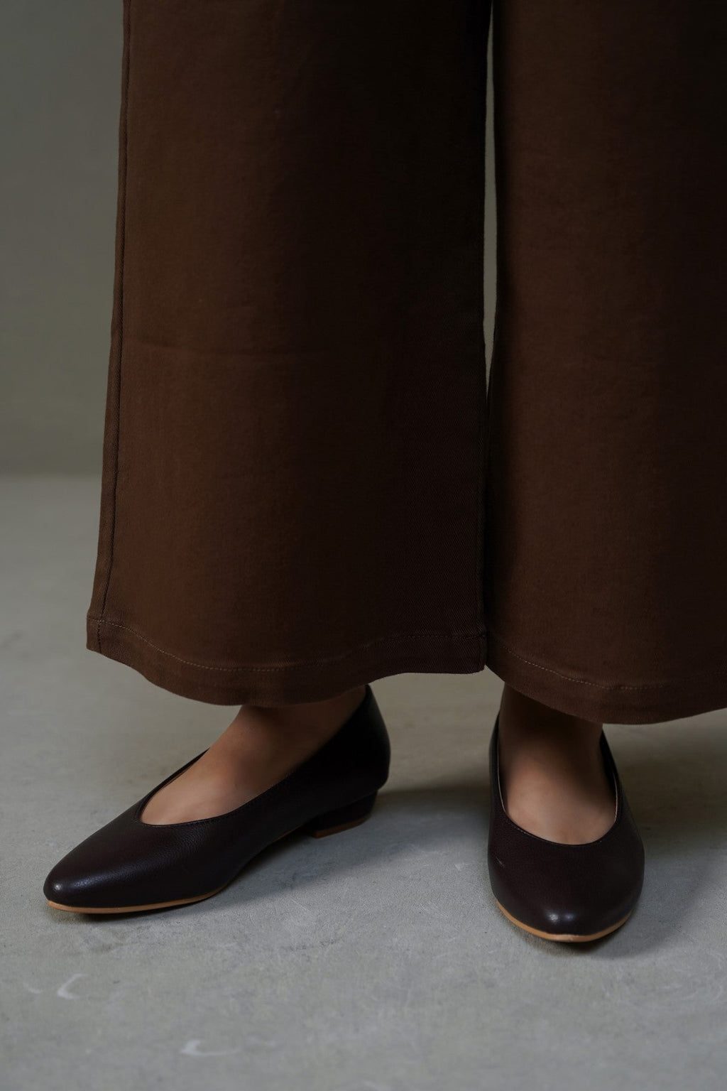 COFFEE MINI HEEL PUMPS