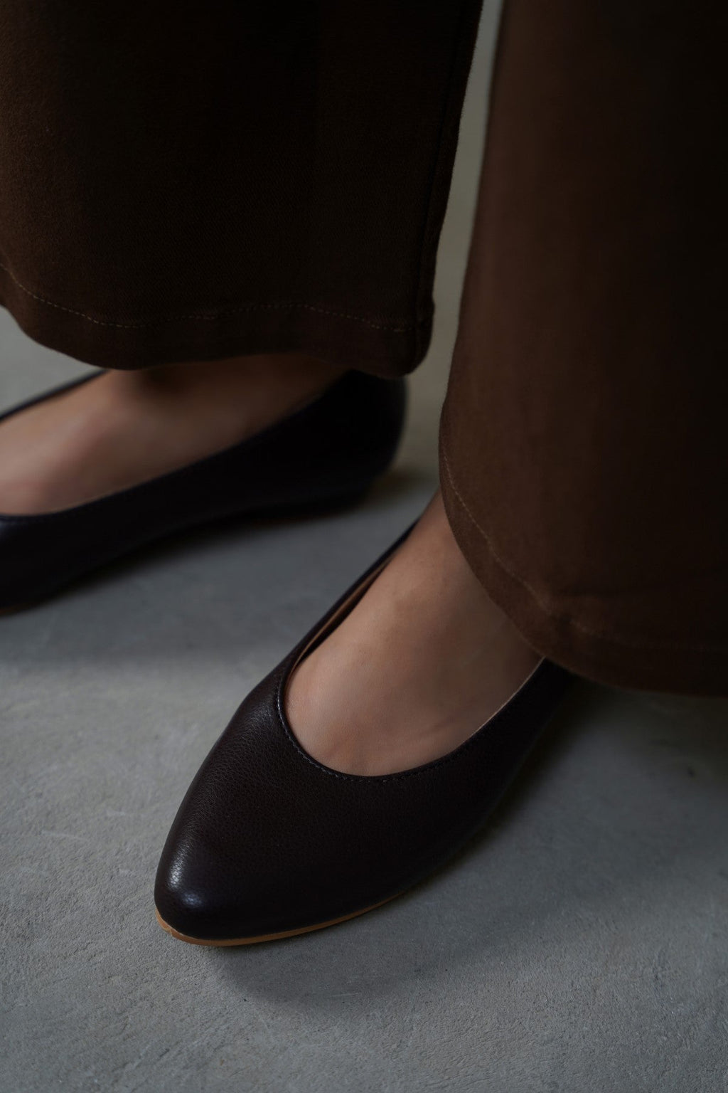 COFFEE MINI HEEL PUMPS