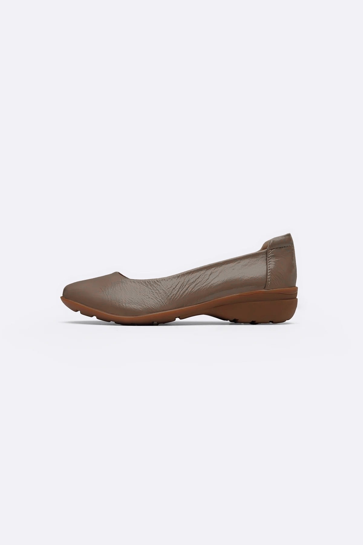TAUPE WRINKLE LEATHER PUMPS