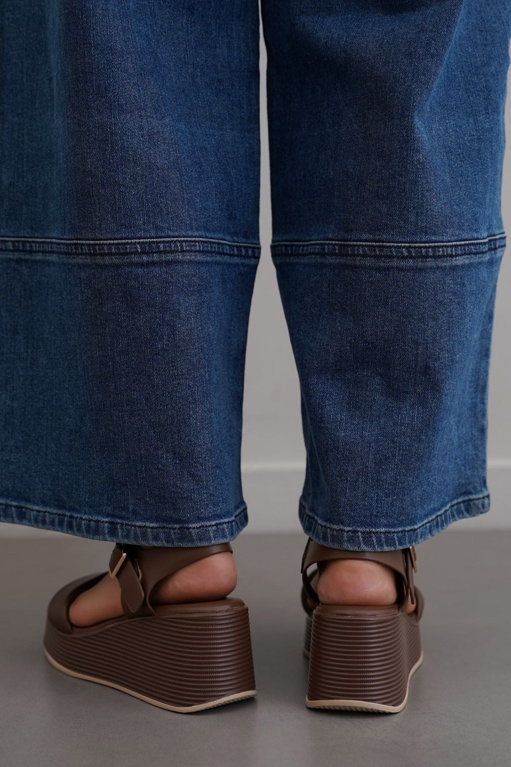 COFFEE HOLIDAY MAMA SANDALS